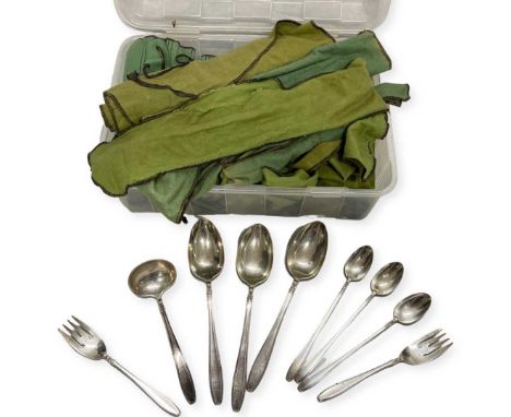 Canteen of Cutlery. 3000+ g. 20th Century. Gorham Manufacturing USA. Sterling Silver. Weighable silver in excess of 3000 g. S