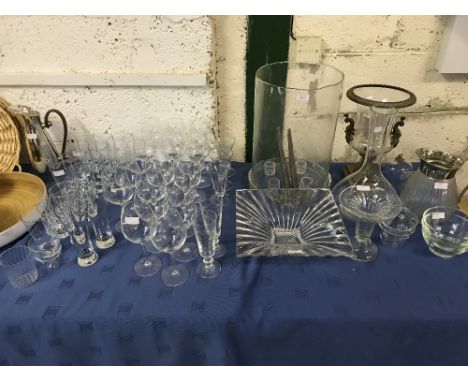Large qty of glassware incl drinking vessels, vases, candle holders etc.