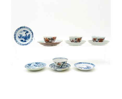 Including 7 saucers and 4 cups, saucers are 10 cm. in diameter, chip and hairline.