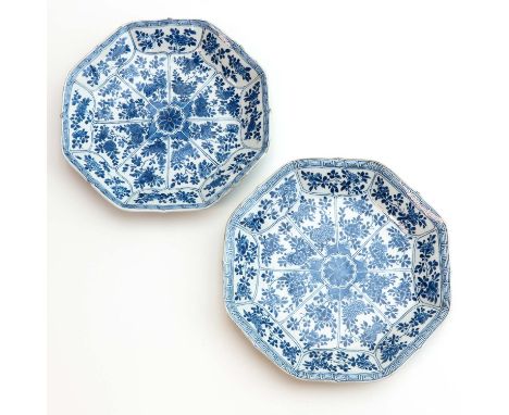 Kangxi Period, floral decor,   25 cm. in diameter, marked with double ring and flower, fritting on edges.