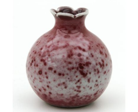 Kangxi mark, 10 cm. tall. 
