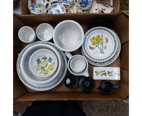 A collection of Portmeirion Botanic Garden tableware and others - 2 trays