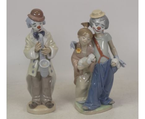 Two Lladro Porcelain Clowns One playing 'Saxophone' No.5471 and 'Pals Forever' No.7686 (23cm H) (2)