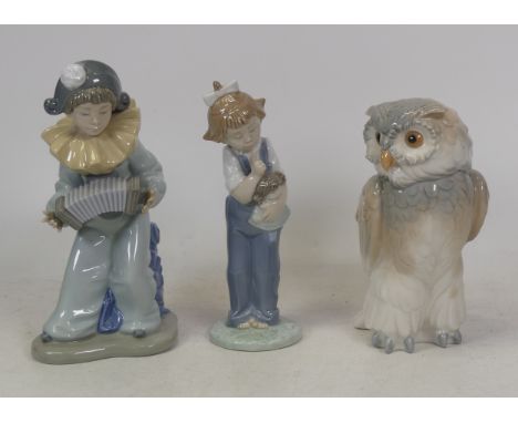 Selection of Nao by Lladro Porcelain Figurines and Bird to include 'Clown playing the Accordion' , 'Girl With A Doll' and 'Sh