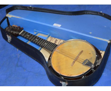 VINTAGE MELODY JUNIOR BANJO WITH CASE     