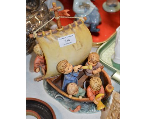 LARGE HUMMEL FIGURE GROUP     