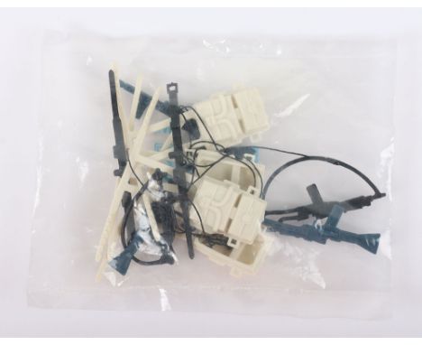 Kenner Star Wars The Empire Strikes Back Survival Kit complete sealed in original baggy.