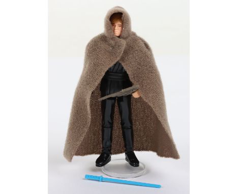 Vintage Star Wars Return of The Jedi Luke Skywalker Jedi Knight Outfit Action Figure, complete with Jedi cloak snap together 