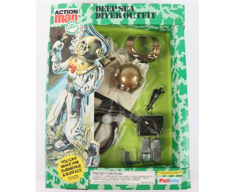 Action Man The Experts Deep Sea Diver Outfit, circa 1978 Cat No. 34373, contents: diving suit, divers helmet and visor, glove