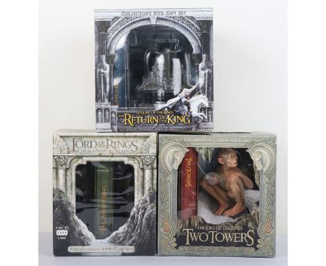Collectable Lord of the Rings movie sets, Including, the Fellowship of the ring Collectors DVD Gift Set, The Two Towers Colle