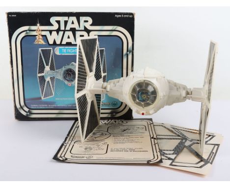 Vintage Kenner Boxed Star Wars Imperial Tie Fighter, No.38040 in very good original condition, flashing laser light untested,