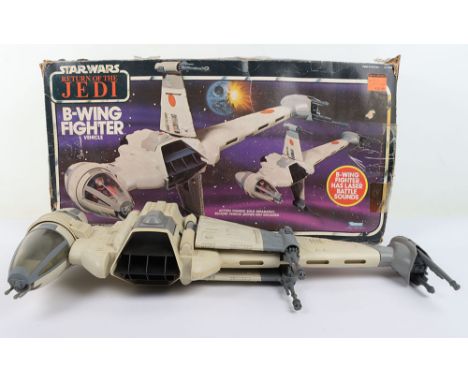 Kenner Star Wars Return of The Jedi B-Wing Fighter, no 71370, complete in excellent used original condition, box is poor.