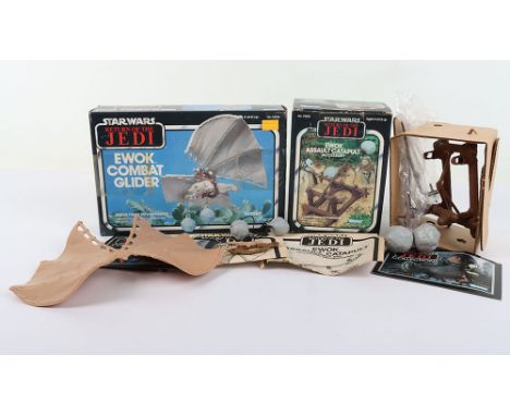 Kenner Star Wars Return of The Jedi Ewok Assault Catapult Accessory No 71070 complete with inner packing, in near mint origin