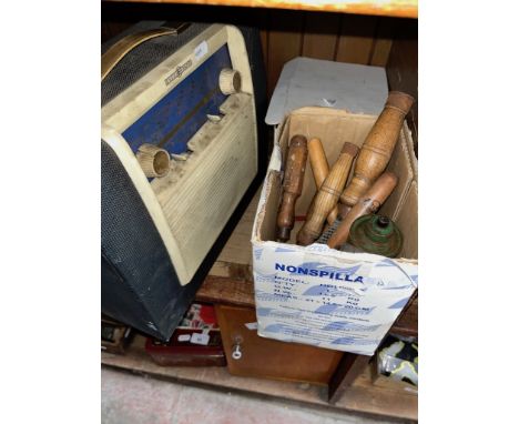 A boxed Tungsten halogen floodlight - 500W together with a box of wood chisels and a vintage Ekco radio. 