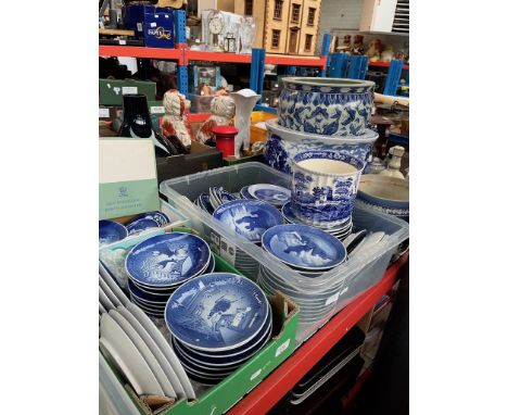 2 boxes of Royal Copenhagen Christmas plates, 3 blue and white planters and a Jasperware planter.