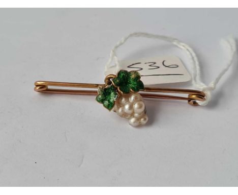 A gold enamel and pearl brooch - 3.2 gms 