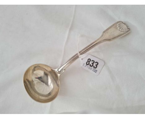 Silver sauce ladle. Fiddle thread and shell. London 1835. 86g