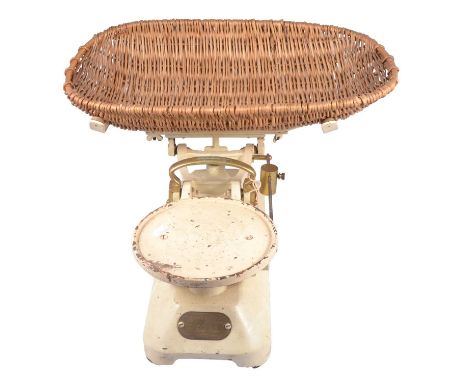 Mellin's baby scale, with weights.