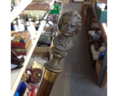 WALKING STICK WITH BUST OF GREIG. 92CM     R