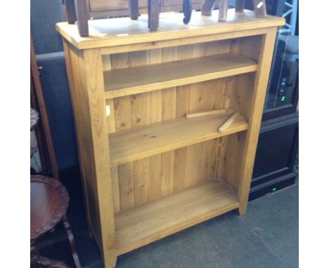 LIGHT OAK OPEN BOOKCASE W90CM H110CM