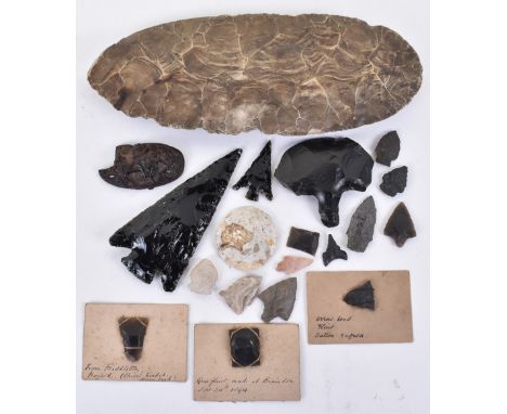 Stone Age and later, a group of knapped flint and obsidian arrow and spear heads and scrapers comprising a fine large pale-co