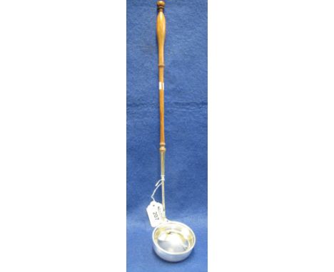 Silver brandy or toddy ladle having baluster shaped bowl and turned baluster shaped wooden handle. London hallmark. (B.P. 24%