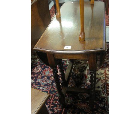 Early 20th Century oak barley twist gate legged table.(B.P. 24% incl. VAT)