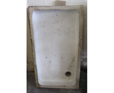 Vintage ceramic rectangular sink or trough.(B.P. 24% incl. VAT)