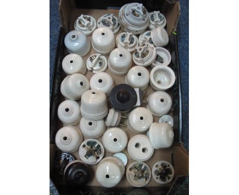Tray of vintage ceramic and Bakelite light switches.(B.P. 24% incl. VAT)
