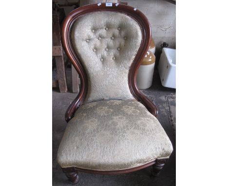 Victorian mahogany button back upholstered nursing chair.(B.P. 24% incl. VAT)