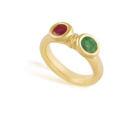 AN EMERALD AND RUBY RINGComposed of a circular-cut ruby and emerald within collet-setting, to a polished gold hoop, mounted i