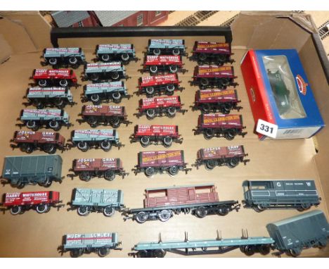 00 GAUGE WAGONS, APPROX 31 WAGONS & 1 BOXED BACHMANN & SIMILAR