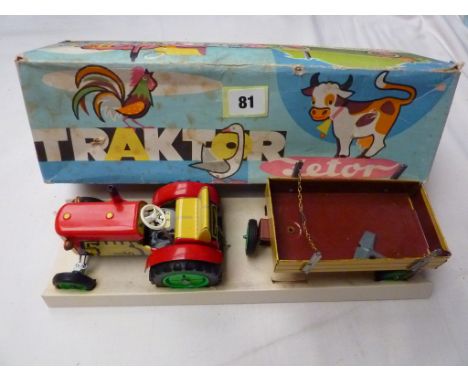 TRAKTOR ZETOR CLOCKWORK TRACTOR IN ORIGINAL BOX