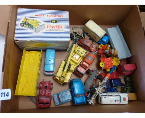 DINKY TOY BLAW KNOX PT/B, PLUS P/W CORGI LORRIES & CARS