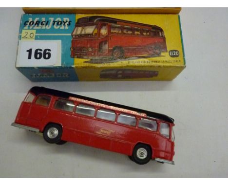 CORGI MAJOR 1120 BMMO / MIDLAND RED MOTORWAY EXPRESS COACH BOXED AND IN VERY GOOD CONDITION