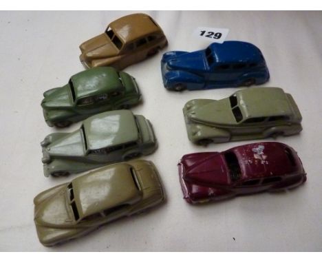 DINKY TOYS, 7 U/B INC. AUSTIN DEVON, MORRIS OXFORD, TRIUMPH, PEUGEOT 203, OLDSMOBILE, PLUS 7 U/B R/T CARS / TAXIS