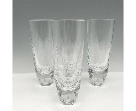 Simple but elegant crystal glass with cut crystal base. Orrefors mark. This item has its original box: 4"L x 8"W x 3.75"H. Is