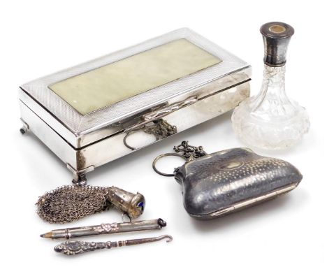 A Victorian cut glass scent bottle with silver mount, stopper lacking, Birmingham 1890, Edward VII silver button hook, Cheste