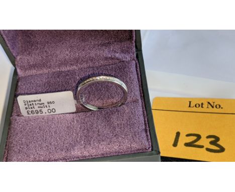 Platinum 950 &amp; diamond ring with 0.15ct total weight of diamonds. RRP £695We have used a ring sizer mandrel to determine 