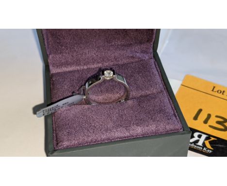 Platinum 950 &amp; diamond ring with 0.25ct H/Si stone RRP £2,357We have used a ring sizer mandrel to determine the inside di