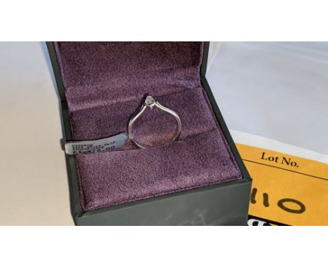 18ct white gold &amp; diamond ring with 0.25ct central G/Si stone.  RRP £1,475We have used a ring sizer mandrel to determine 