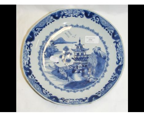 An 18th century Chinese Nanking ceramic plate - 27cm diameter 