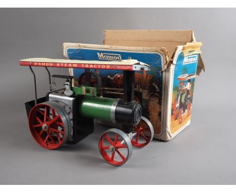 A Mamod steam engine tractor, in box (missing some components)