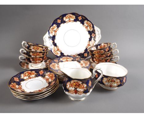 A Royal Albert bone china "Heirloom" pattern tea service for six 
