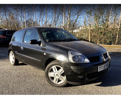 2005 [YT55 YAD] Renault Clio 1.2 16v 'Extreme 4', 3-door hatchback in Black, Petrol, Manual Gearbox, 2 Previous Keepers, 34,4