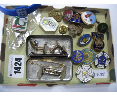 Assorted Enamel Badges, including Sheffield Wednesday, Girl Guides, Yorkshire Rose; gent's cufflinks etc.
