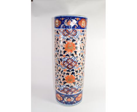 Large Oriental porcelain stick stand decorated in Imari style (a/f)