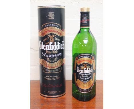 Boxed Bottle of Glenfiddich Scotch Whisky Special Reserve 1 Litre and a miniature Glenfiddich 