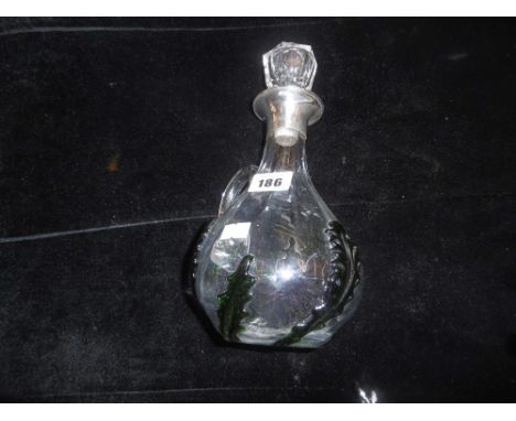 A GREEN AND CLEAR CRYSTAL DECANTER WITH HANDLE, HM SILVER COLLAR, BIRMINGHAM 1918