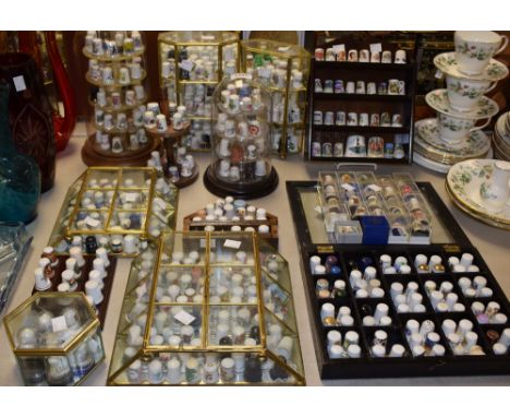 Thimbles - ceramic - Hummel, Royal Worcester, Franklin Mint, Spode, Royal Doulton, Caverswall, etc including souvenir, floral